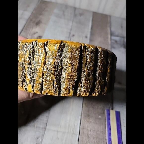 Wooden Nutcracker Set With Live Edge - Picture 6 of 9